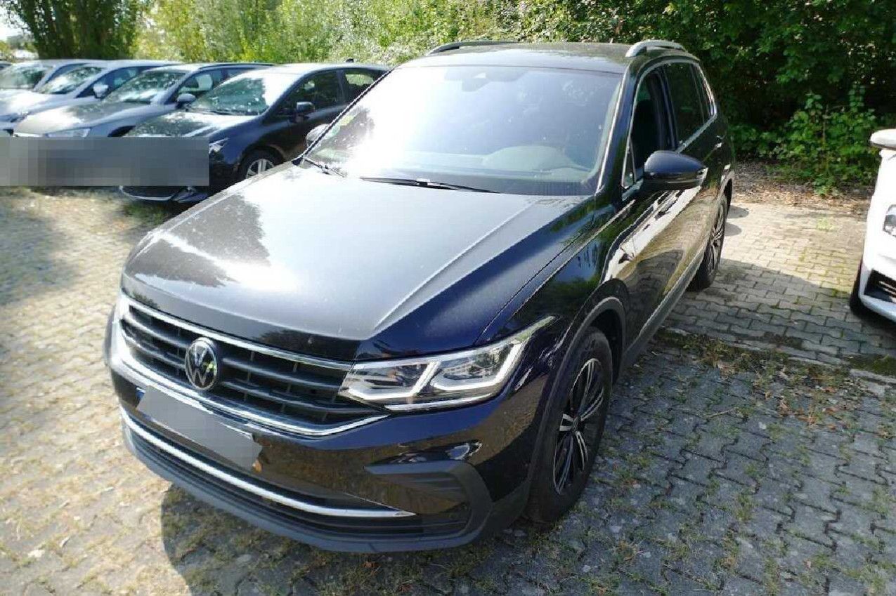 Volkswagen Tiguan 2.0d DSG Move LED/ACC/SHZ/VIRTU/AHK/8Fa