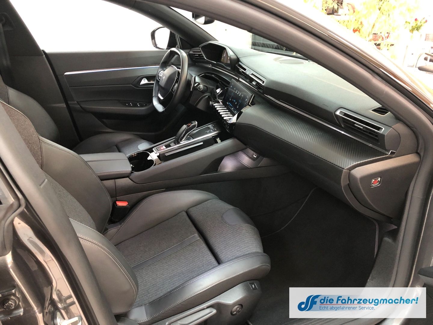 Fahrzeugabbildung Peugeot 508 SW Allure Pack 1.5 BlueHDi Navi ACC Apple Ca