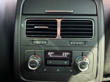 Volkswagen Touareg - 8