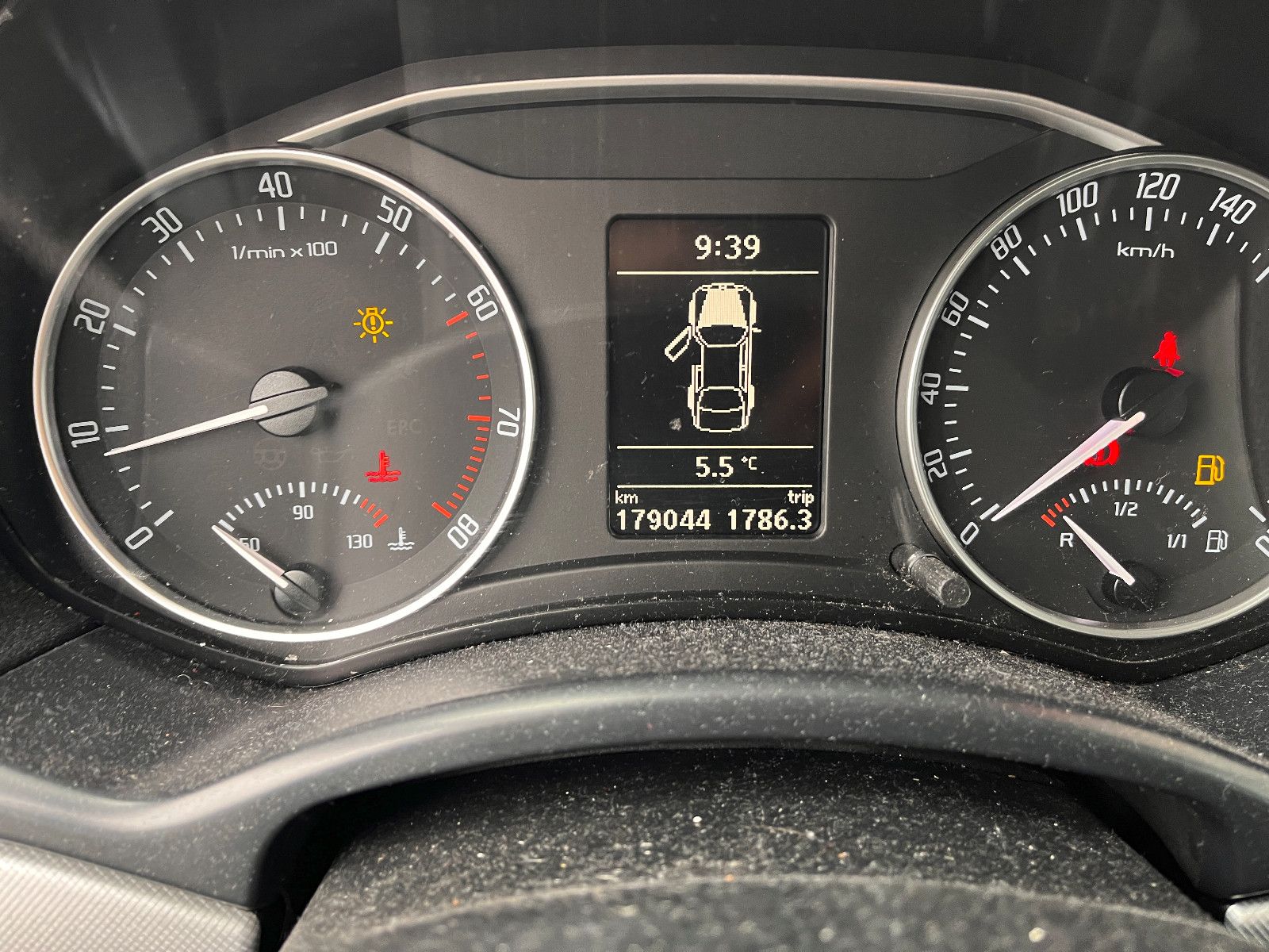 Fahrzeugabbildung SKODA Octavia Combi Elegance