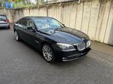 BMW 740xd L Voll Austattung - BMW 740 in Duisburg