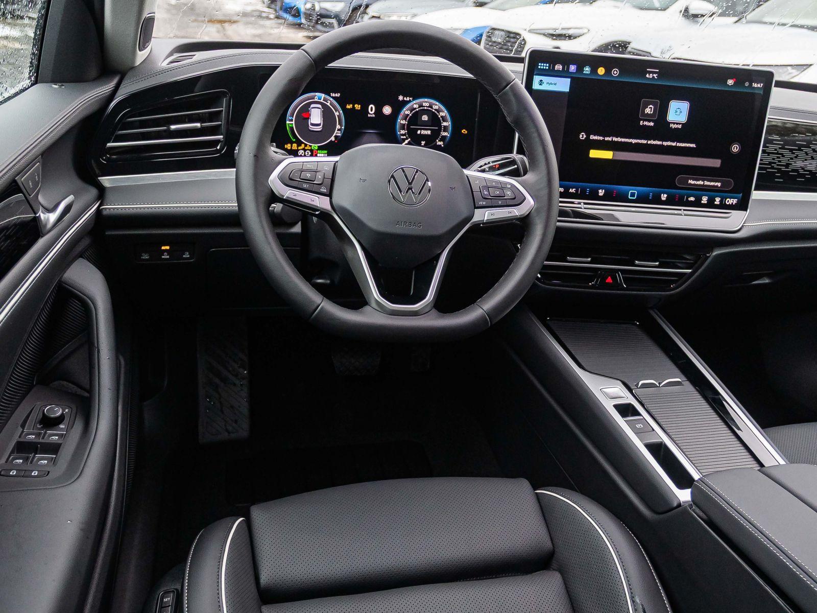Volkswagen Passat Variant Elegance 1.5 eHybrid DSG Navi LED