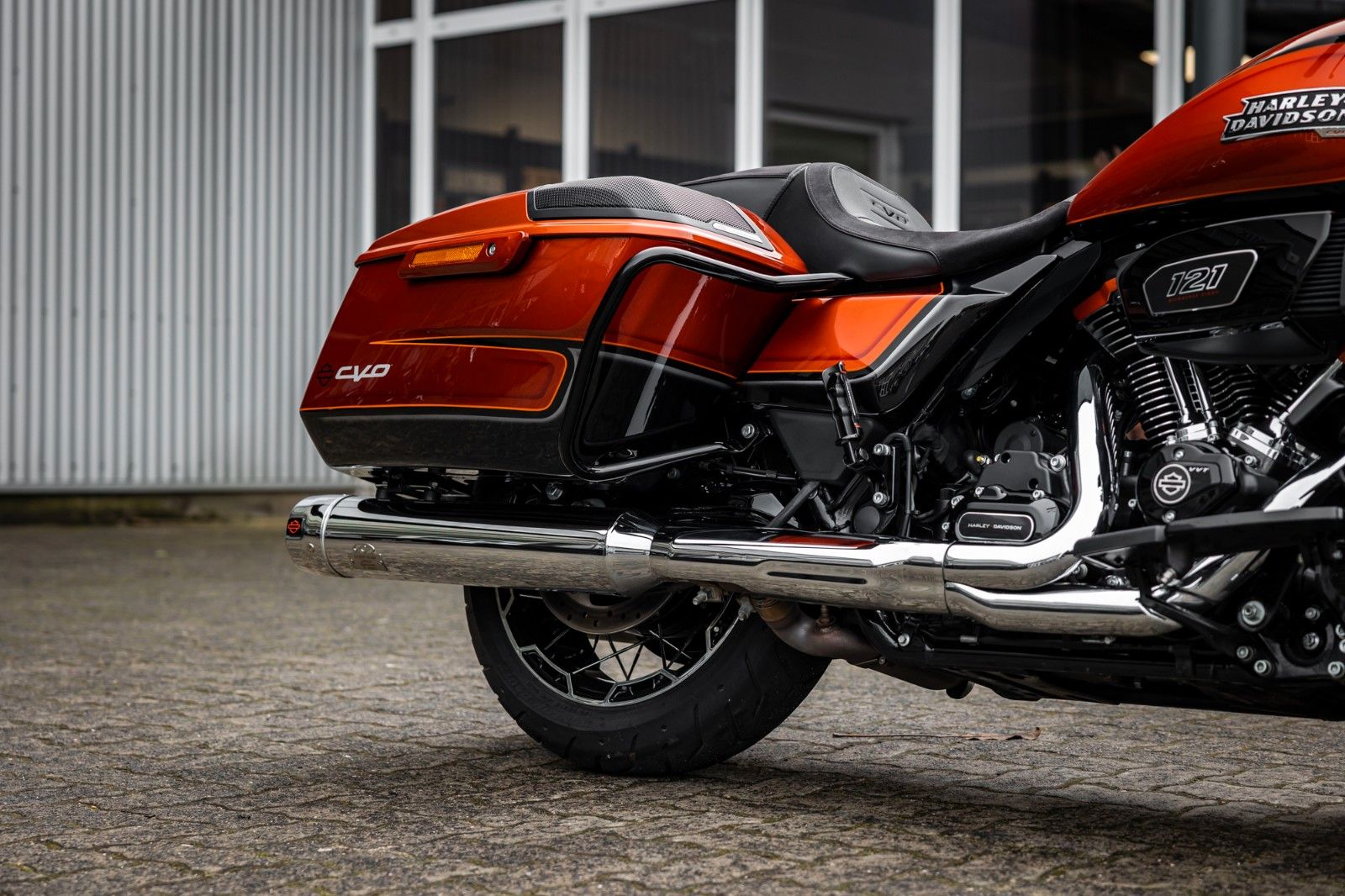 Fahrzeugabbildung Harley-Davidson CVO Street Glide  FLHXSE 121 cui - Jekill -