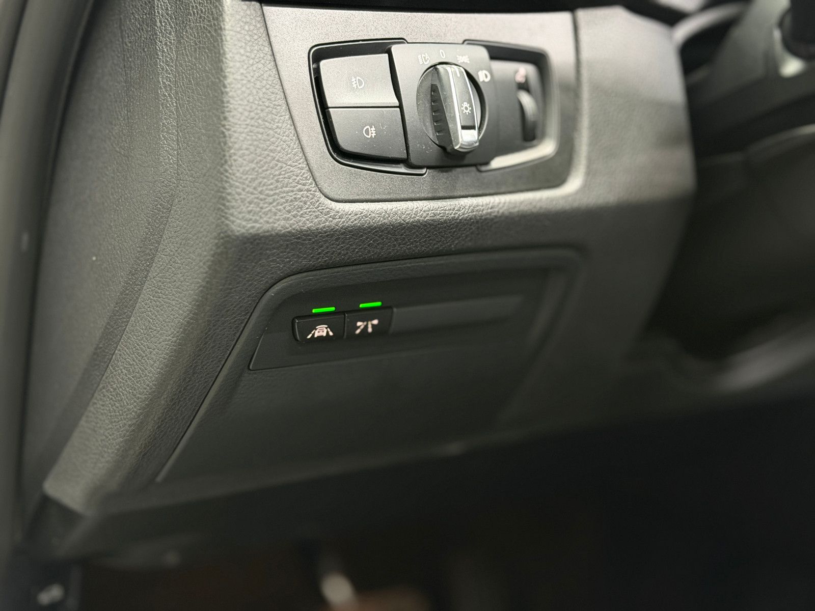 Fahrzeugabbildung BMW 340i Touring xDrive M Sport |H/K|HuD|AHK|PANO