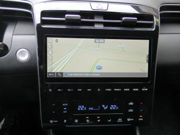Hyundai TUCSON - 12