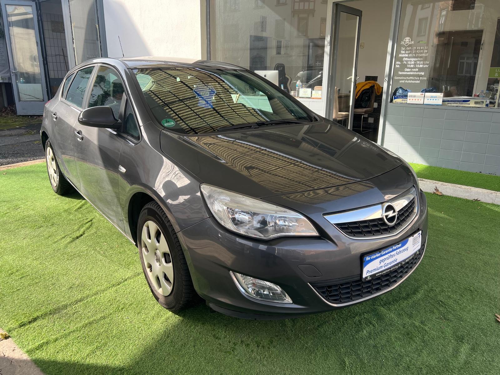 Opel Astra J.Edition,1,4 Turbo, klima2Z,PDC,SHZ.TOP