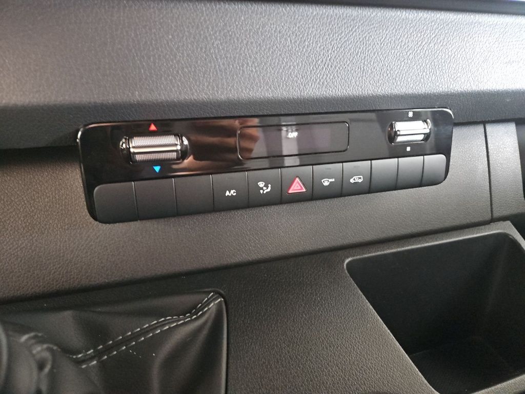 Fahrzeugabbildung Mercedes-Benz Sprinter 317 Kasten L3H2 RFK 270° Türen Tempomat