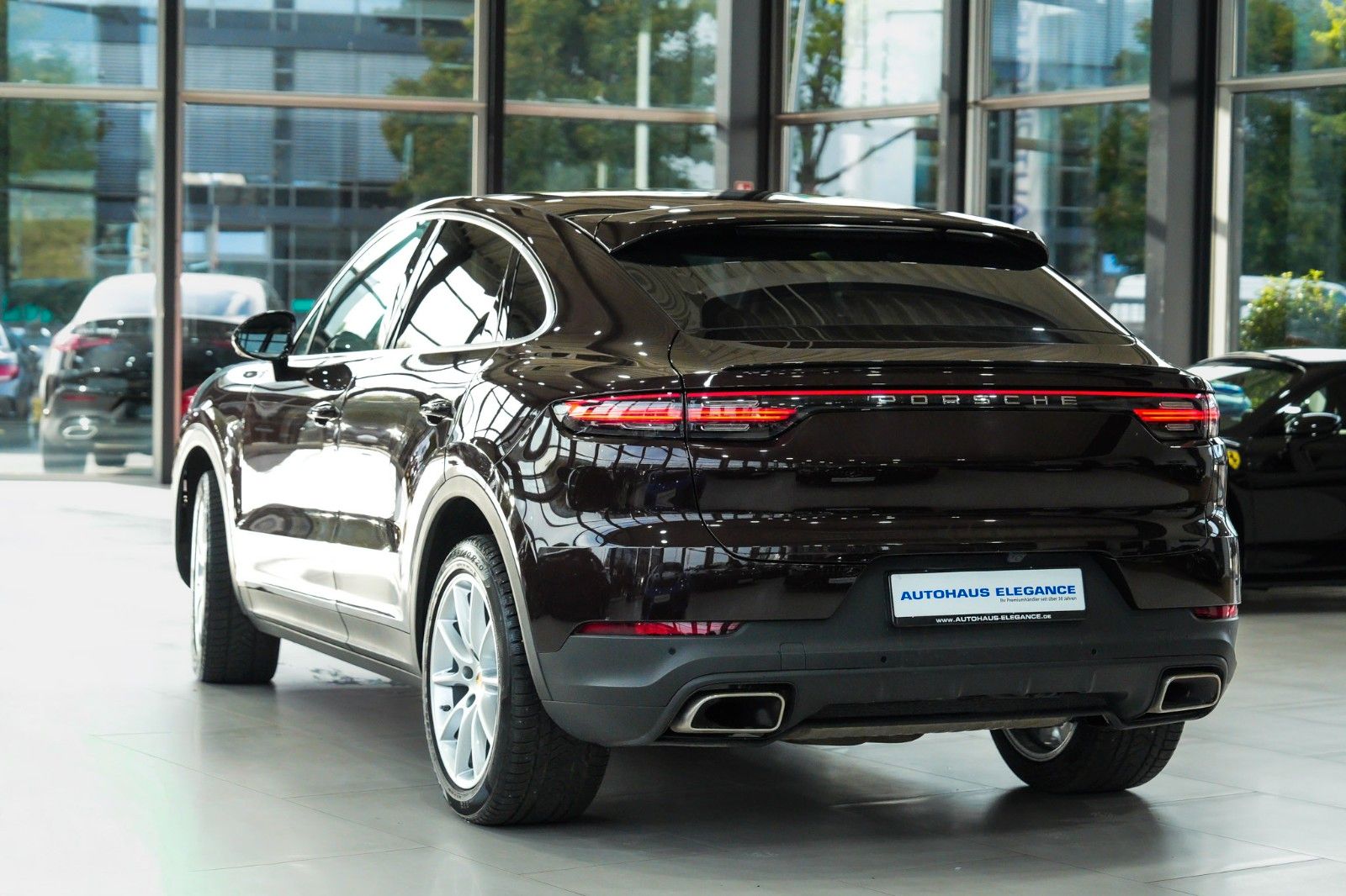 Porsche Cayenne Coupe SPORT-CHRONO 18-WEGE MATRIX PANO foto 3