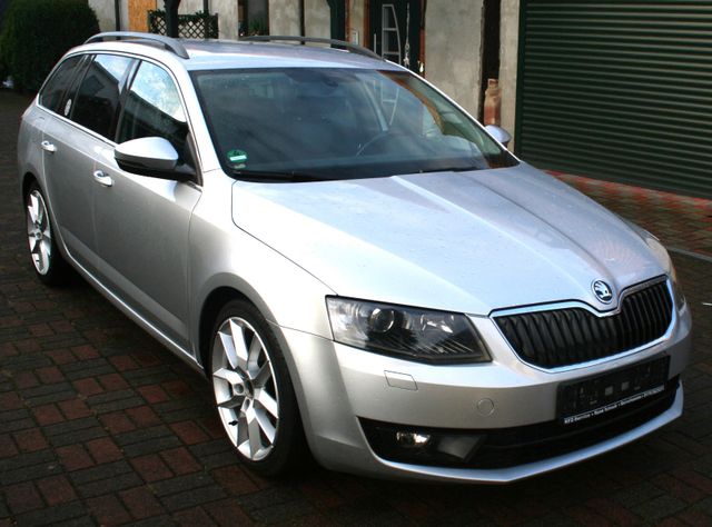 Skoda Octavia Combi 2,0 TDI DPF Elegance 4x4