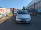 Mercedes-Benz A 170,Auto.,Navi,PDC,H.,Xenon,Scheckheft,Elegan - Mercedes-Benz A 170 in Essen