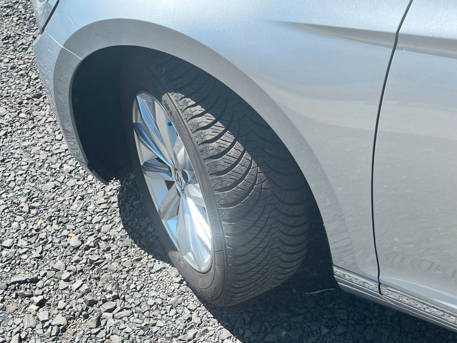 Fahrzeugabbildung Volkswagen Passat Variant 1.8 TSI DSG Navi Leder HIGHLINE