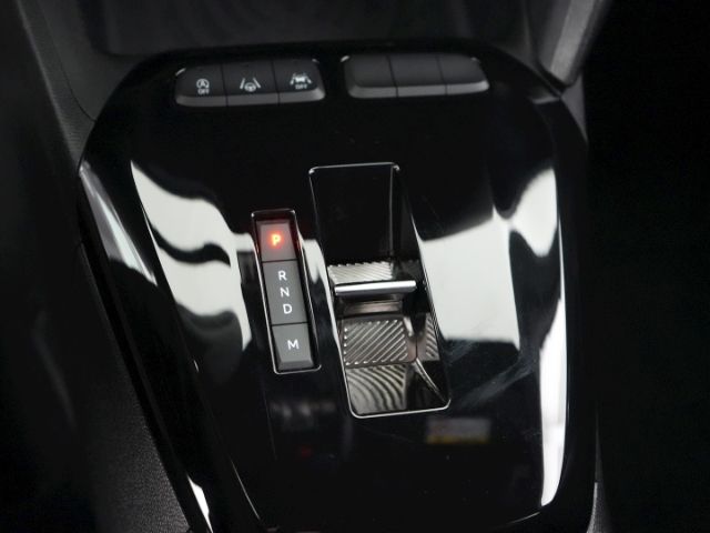 Corsa F FACELIFT HYBRID GS eDCT+LED MATRIX+NAVI+