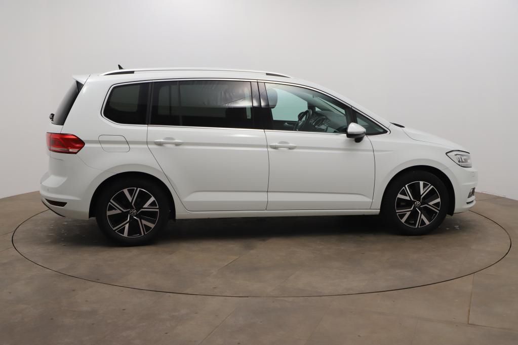 Volkswagen Touran Highline 1.5 TSI AHK*Tempo*PDC*Nav*Klima
