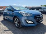 Hyundai i30 Navi  Kamera  Sitz+Lenkradheizung - Hyundai i30 mit Diesel-Antrieb: Limousine