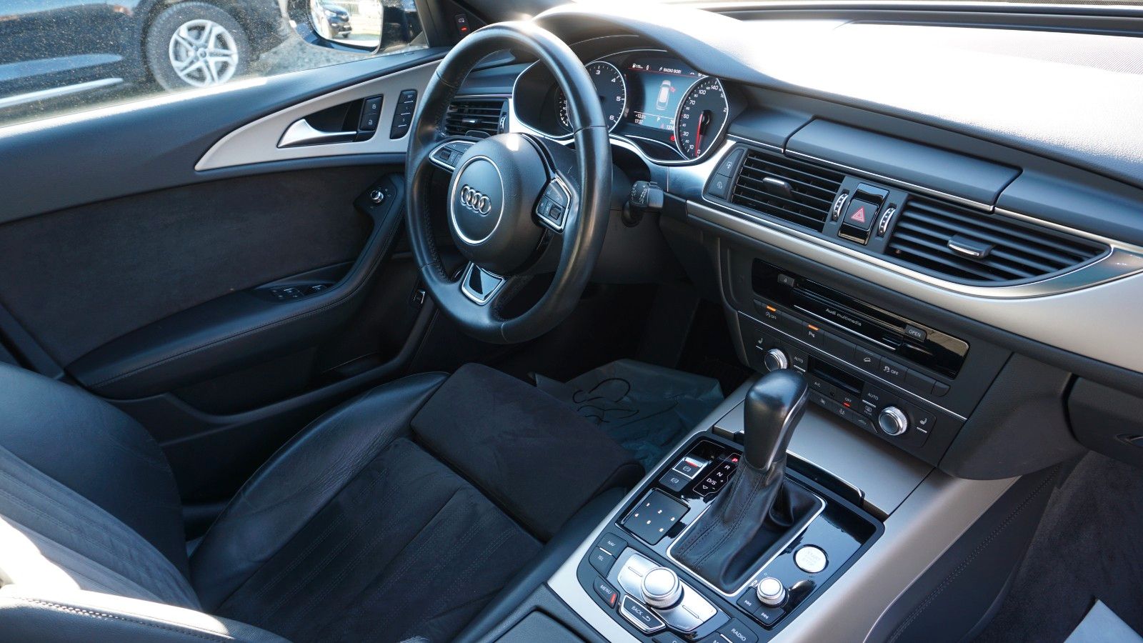 Fahrzeugabbildung Audi A6 Allroad quattro 3.0 TDI, Matrix-LED, Pano,AHK