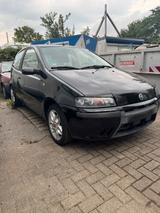 Fiat Punto 1.2 Benzin Mit Tüv 07/2027 - Fiat Punto aus 2002: 1.2
