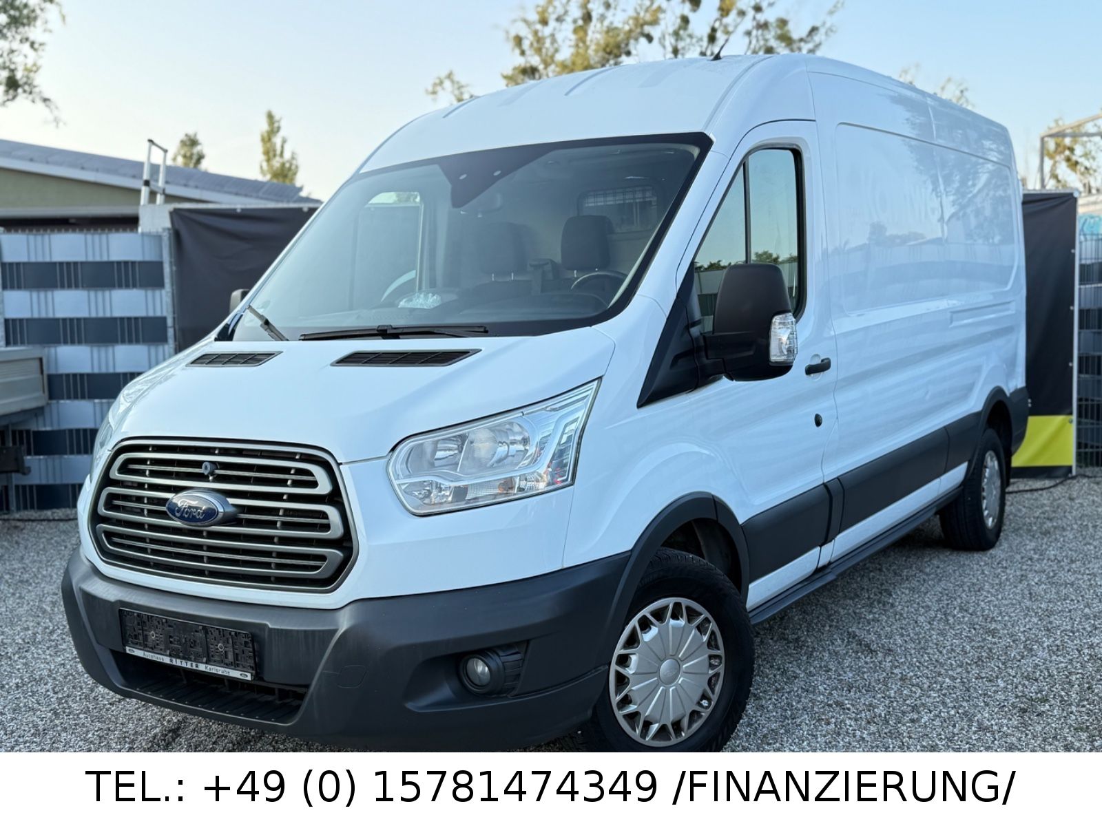 Ford Transit in Weiß bei Pagano Automobile Bild 1 von 1