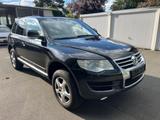 Volkswagen Touareg 3.0 TDI V6/Leder/BiXenon/TÜV 03.2027 - Volkswagen Touareg aus 2008: V6 TDI