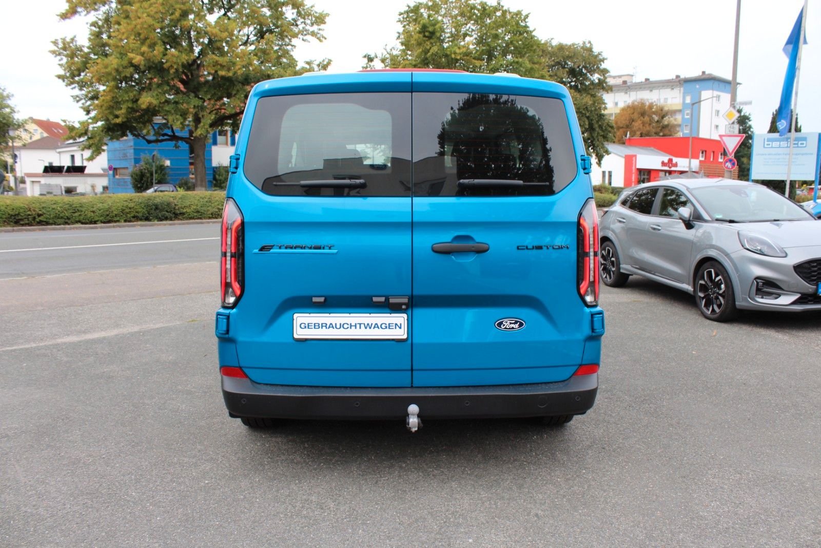 Ford E-Transit Custom Kombi 218PS*9-Sitze*AHK* imagem 3