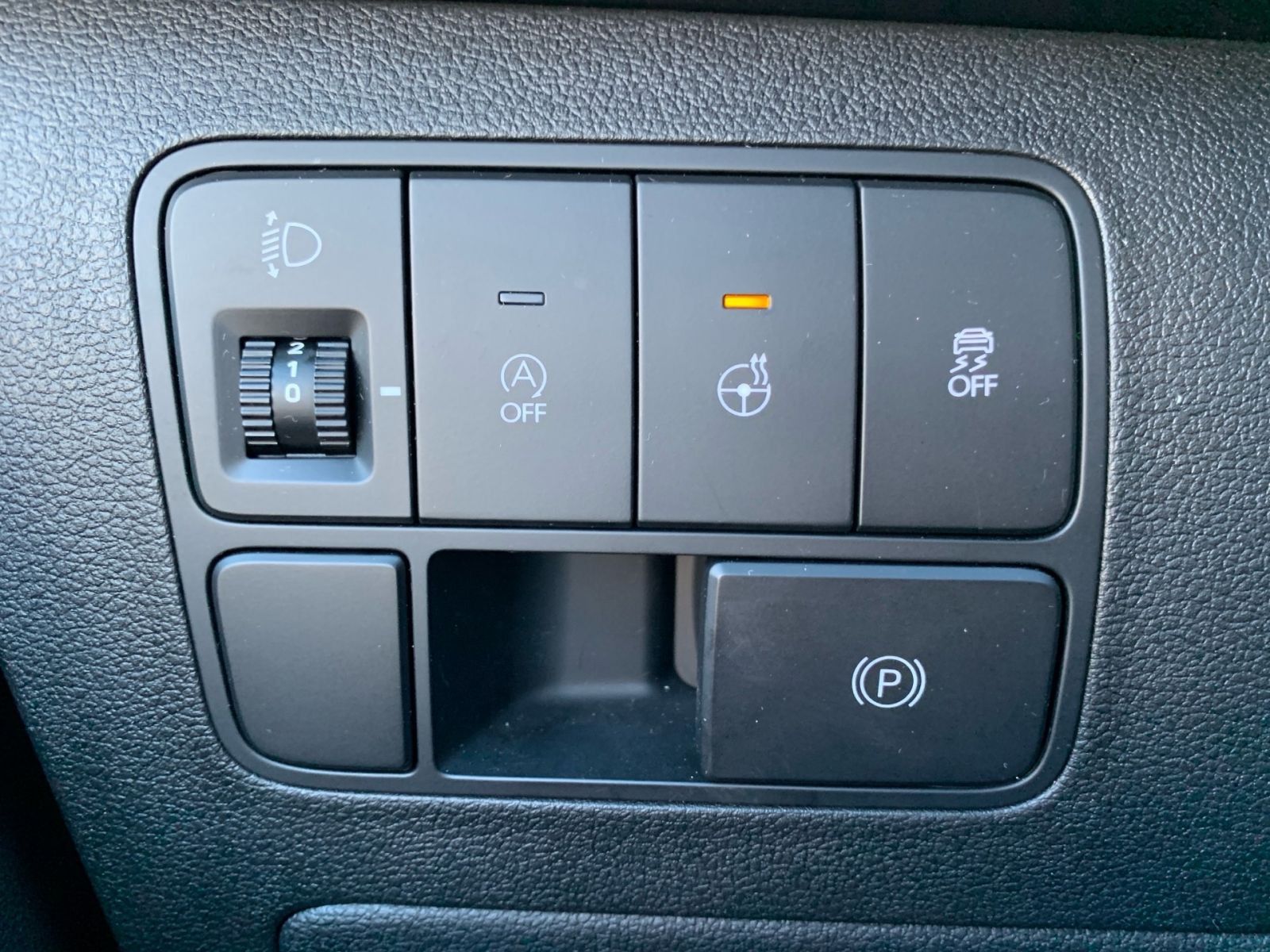 Fahrzeugabbildung Hyundai STARIA 2.2 CRDi Trend 8-AT 9-Sitzer ParkPak.