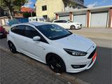Ford Focus 2,0 TDCi 110kW PowerSh. ST-Line Turnie... - Ford Focus mit Diesel-Antrieb: ST