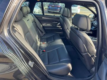 BMW 520 - 12