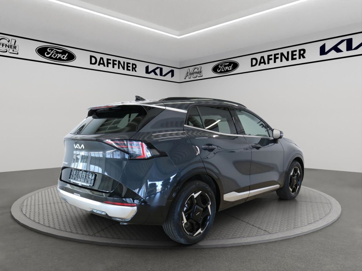 Fahrzeugabbildung Kia Sportage Spirit HUD Panoramadach Navi 360 Kamera