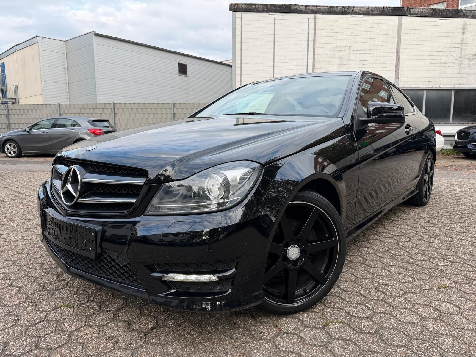 Mercedes-Benz C 180 CGI Coupe  AMG-Paket