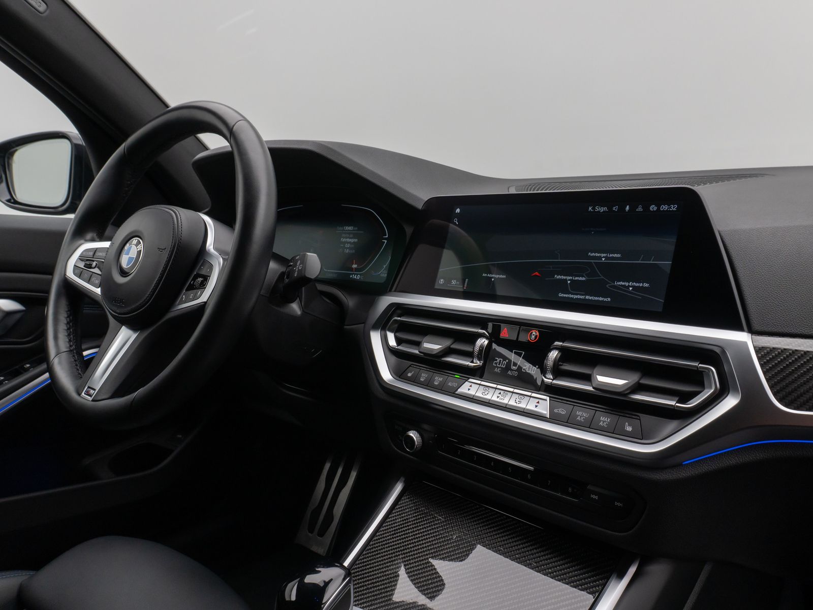 Fahrzeugabbildung BMW 320d M Sport Laser Kamera DAB Komfort 19Zoll