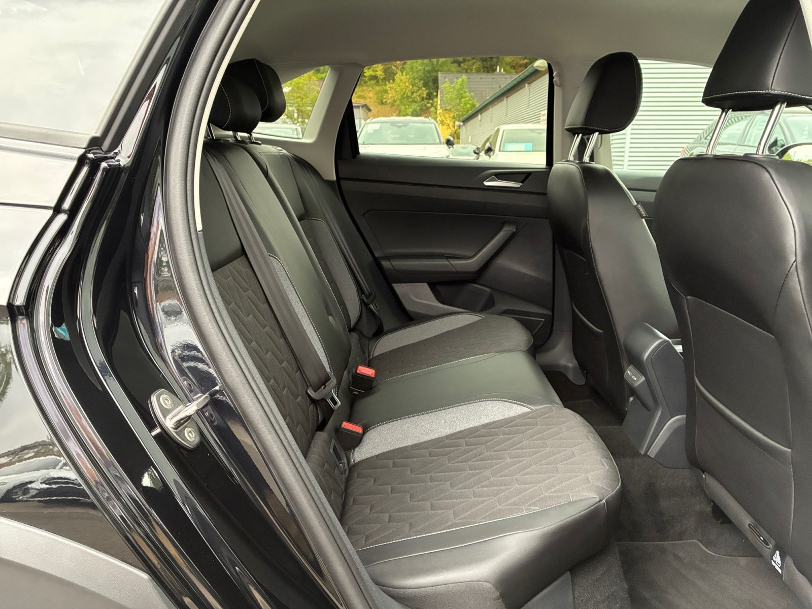 Volkswagen Taigo - Bild 17