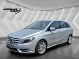 Mercedes-Benz B 250 1.Hand ILS ParkAssist Navi Bi-Xenon Memory - Mercedes-Benz B 250 aus 2013