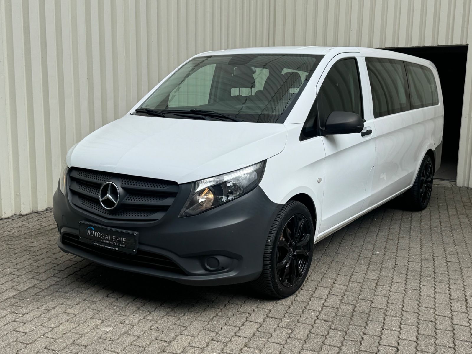 MERCEDES-BENZ Vito Tourer 111 CDI Pro extralan°9-Sitze°Tempo°