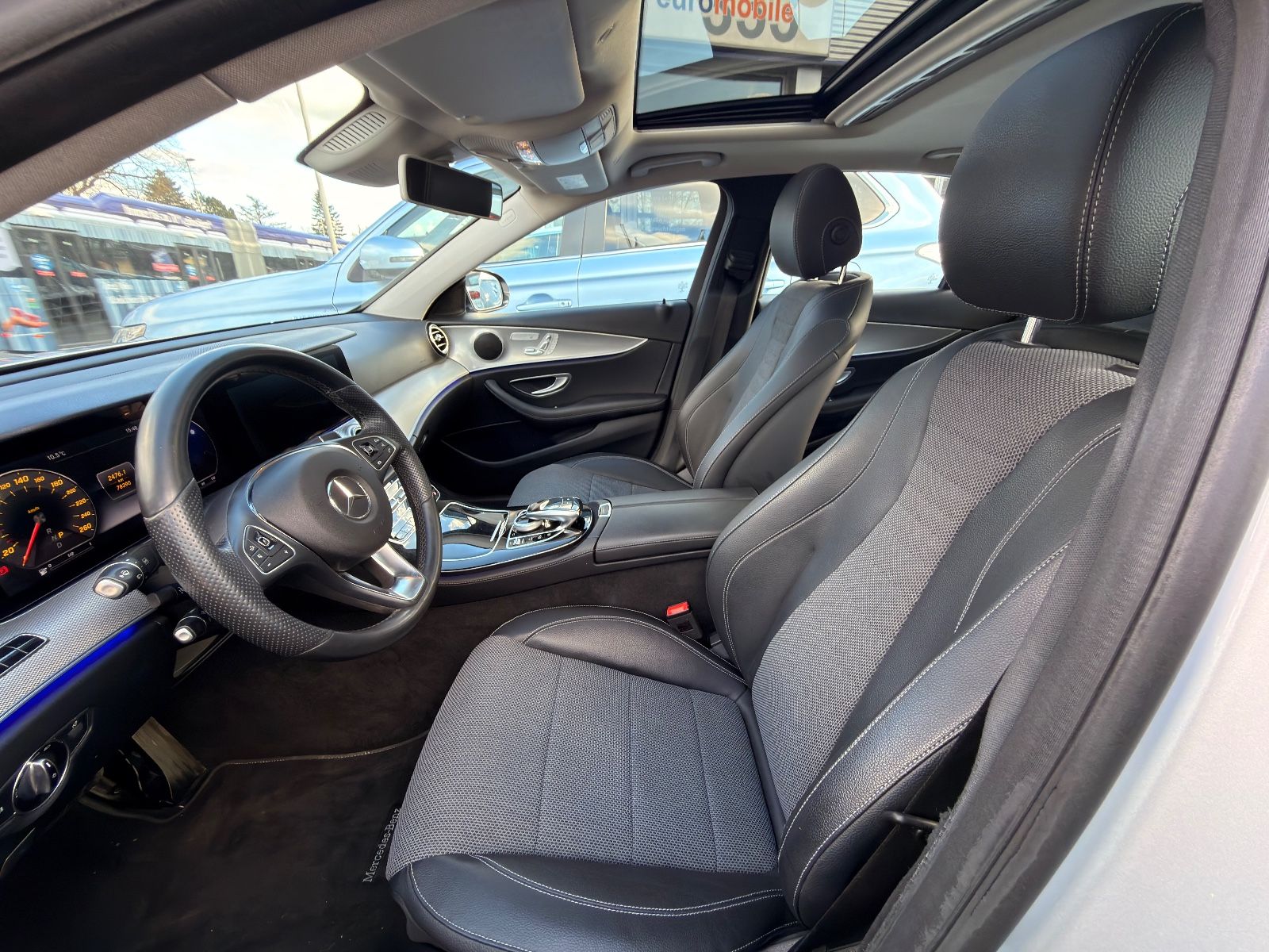 Limousine E 220d*78tkm*Kamera*SitzHZ*Spurh.ass.*