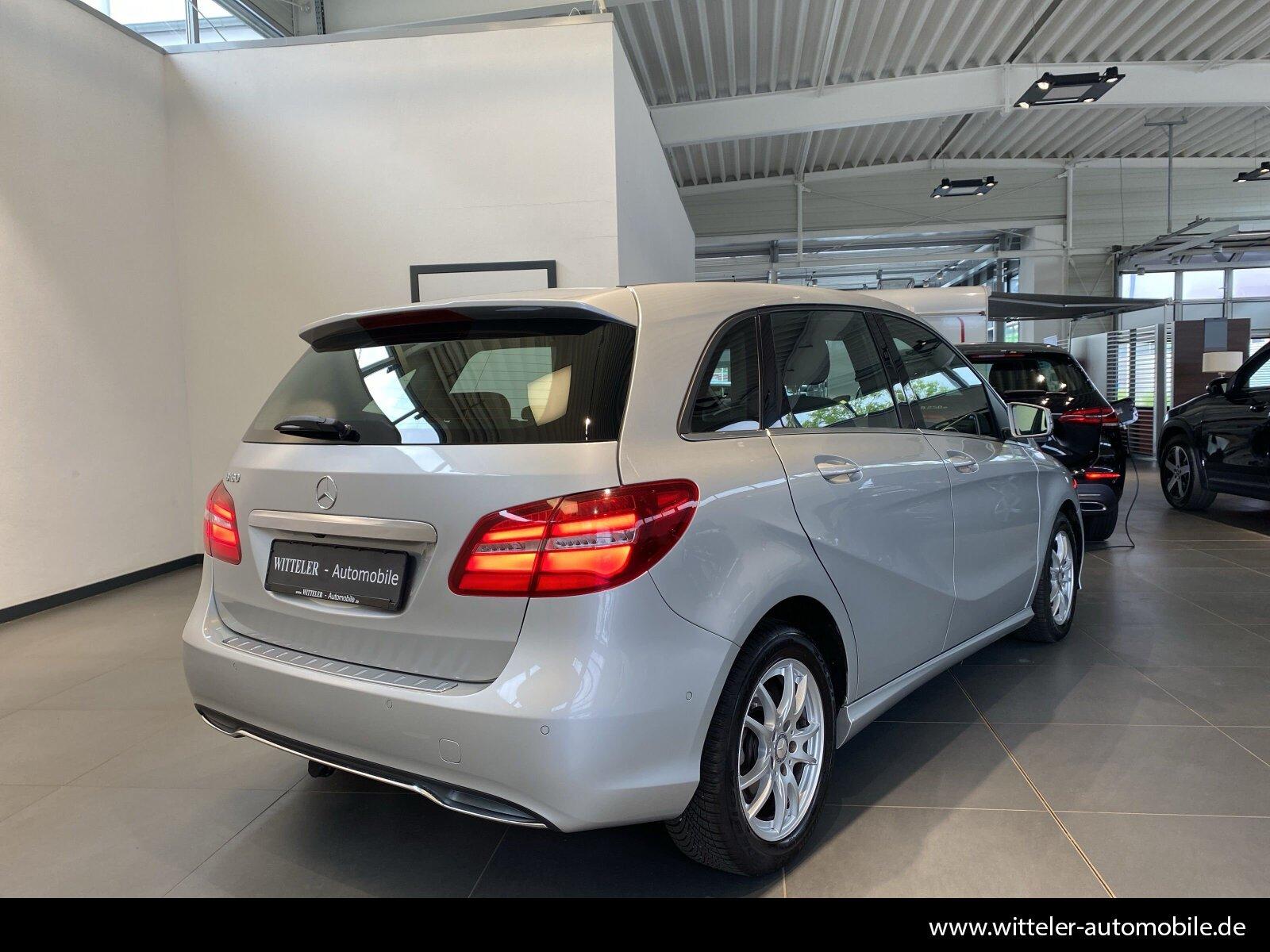 Mercedes-Benz B 180 Style Kamera/LED/SHZ/AHK/Tempomat/Sitzkomf