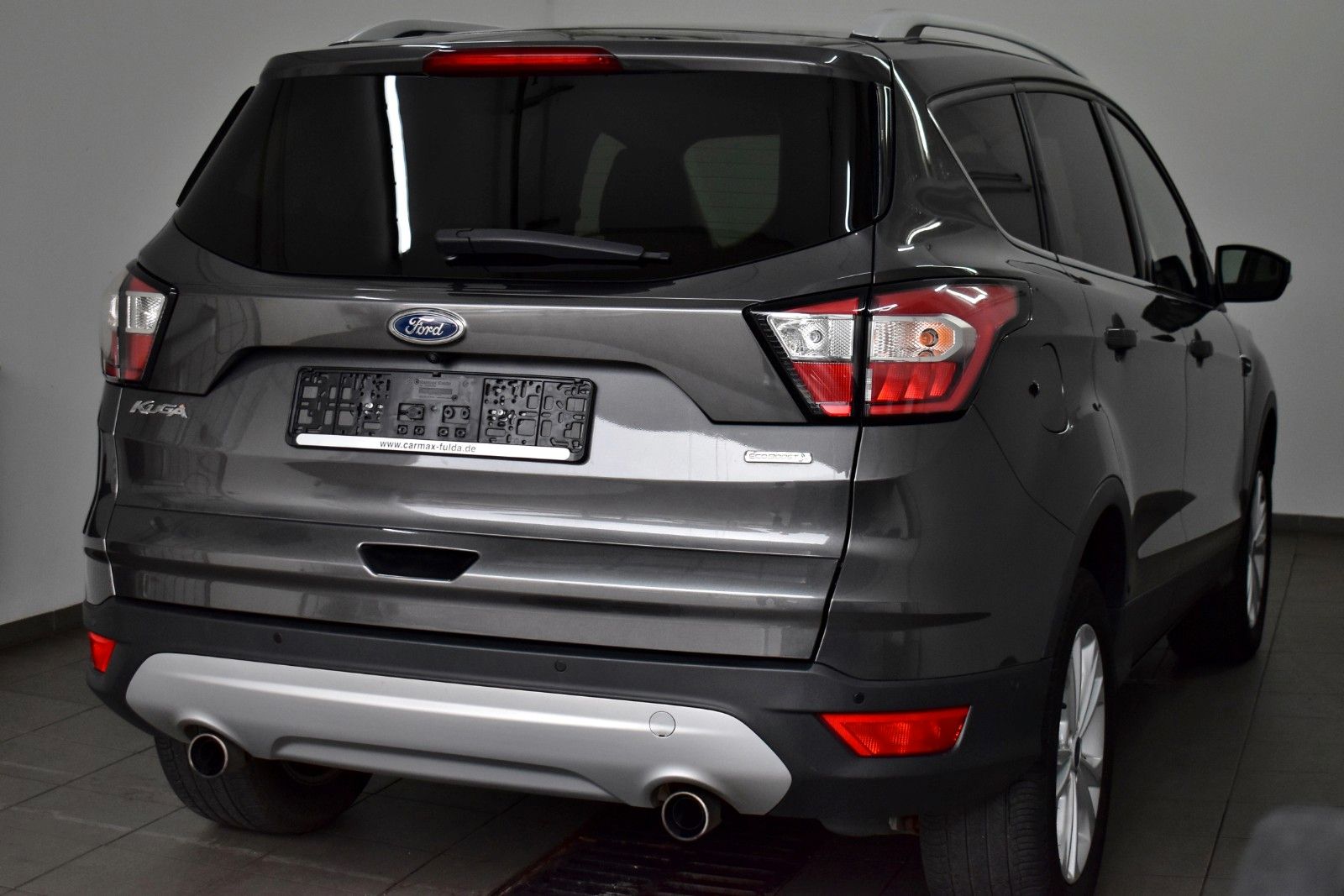 Fahrzeugabbildung Ford Kuga Titanium T.Leder,Navi,Kamera,PDC,AHK