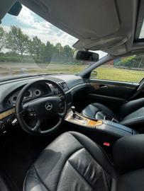 صورة 5 لـ 2006 Mercedes-BENZ E 280