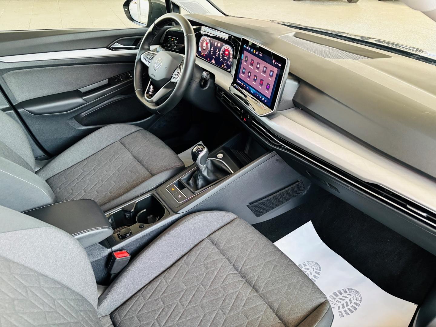 Volkswagen Golf VIII 1.5 TSI LIFE LED SHZ ACC PDC CARPLAY G, миниатюра 16