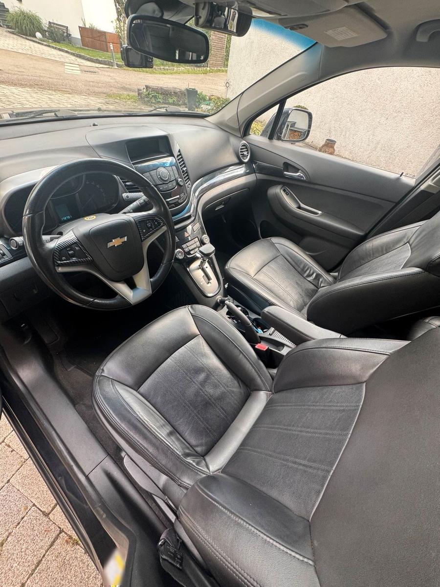 Chevrolet Orlando 2012 — photo 12