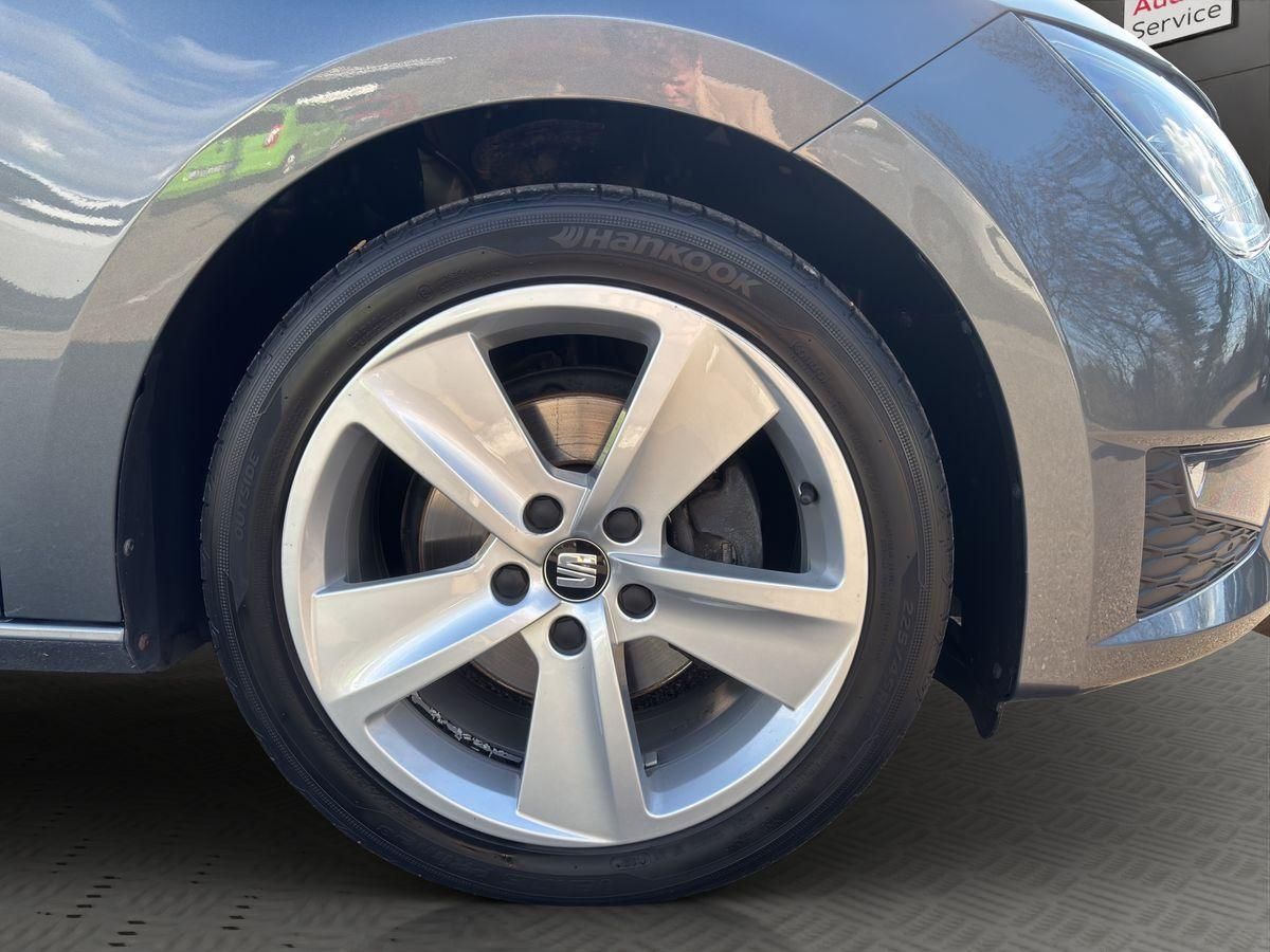 Leon FR 1.4 TSI AHK LED GRA NAVI PDC v+h