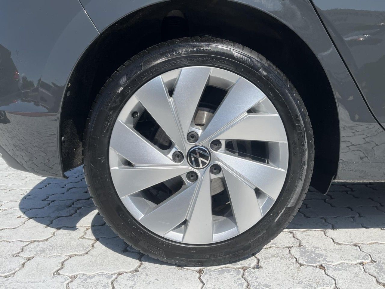 Volkswagen Golf - Bild 7