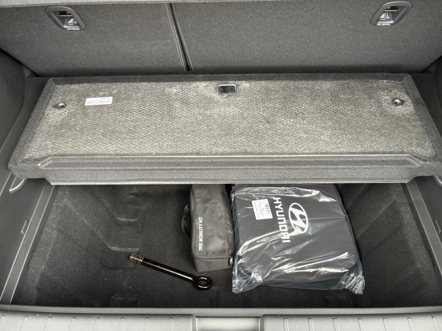 Hyundai IONIQ 3 – Bild 16