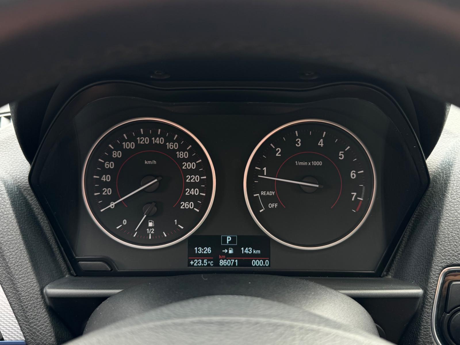 BMW 118 i Aut. M Sport Paket *NAVI*BI-XENON*PDC*MFL*
