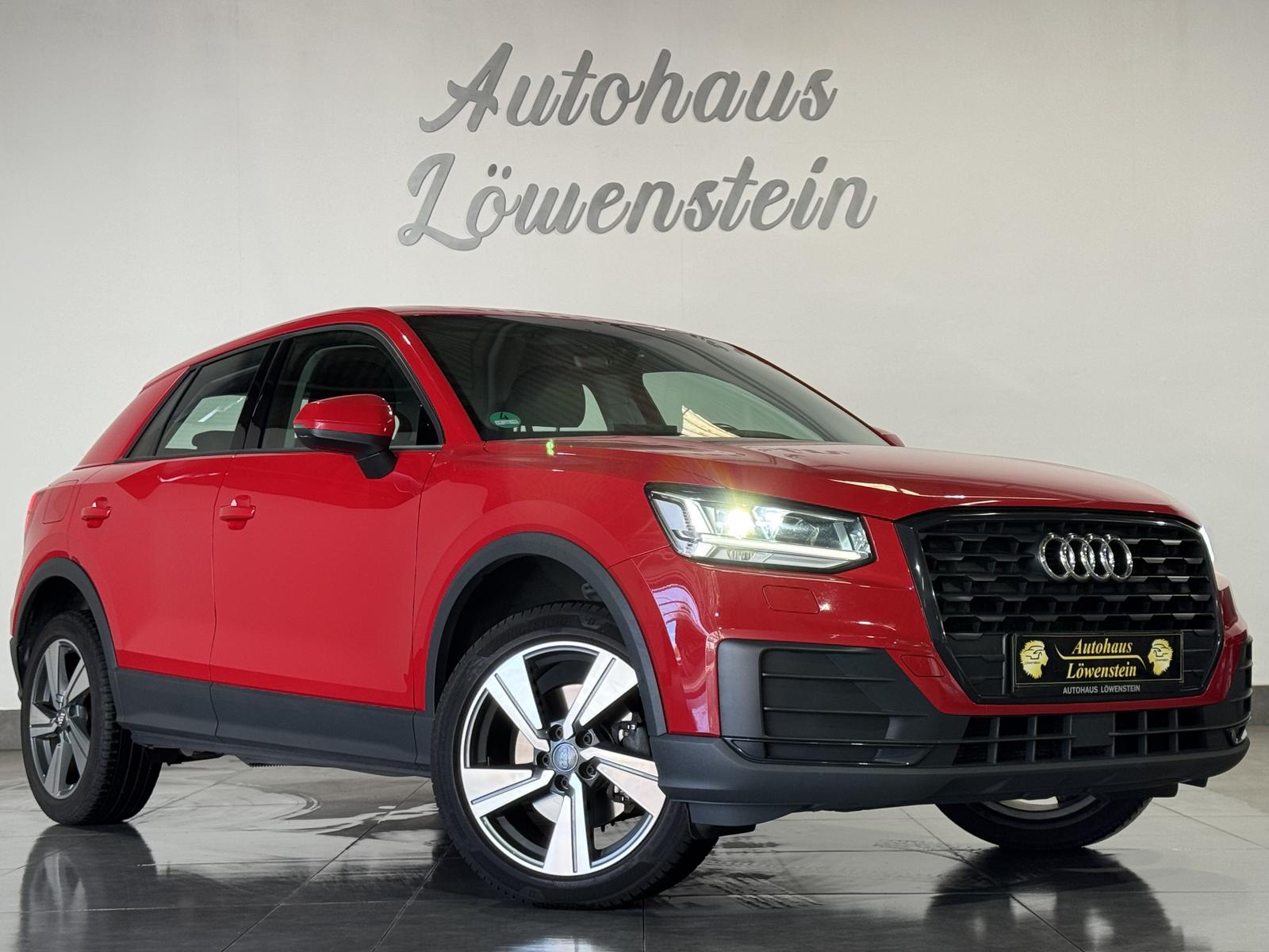 Audi Q2 Basis*2.HAND*SCHECKHEFT*PDC*KLIMA*SHZ*NAVI*