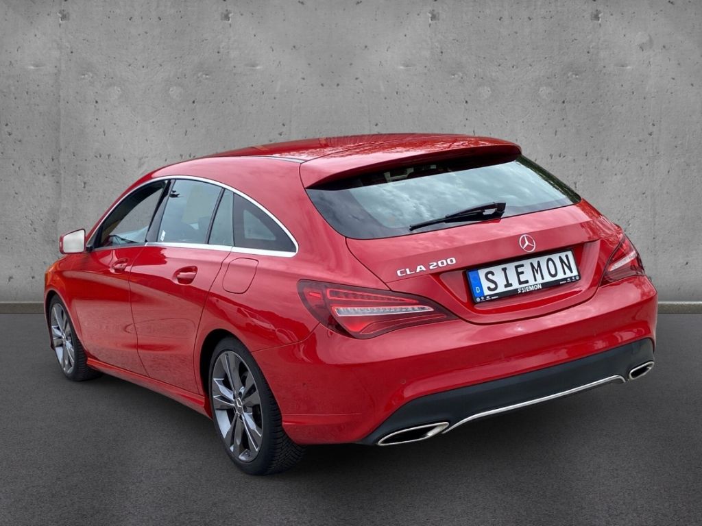 Fahrzeugabbildung Mercedes-Benz CLA 200 Shooting Brake Urban AHK Navi SHZ elektr