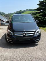 Mercedes-Benz B 200 CDI -
