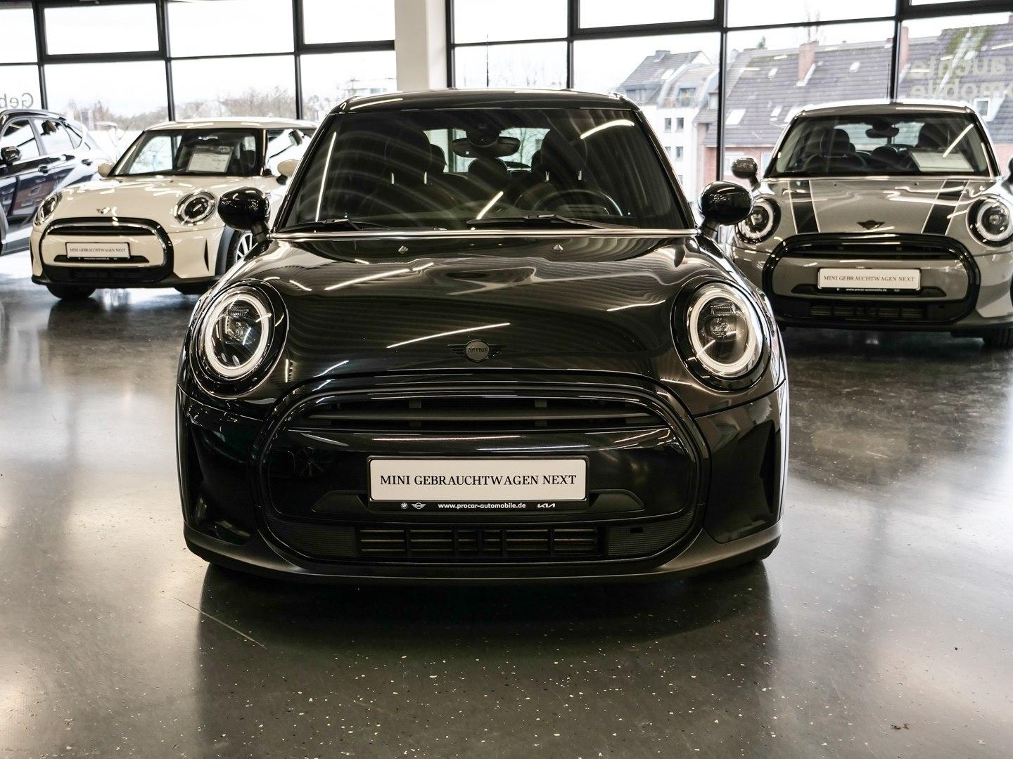 MINI Cooper Younique Trim Aut Nav LED Driveas RFK+PDC