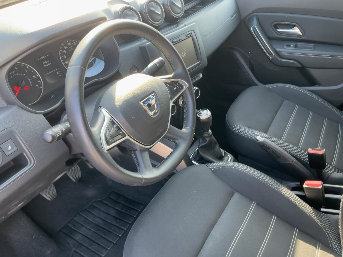 Fahrzeugabbildung Dacia Duster Adventure TCe 150