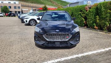 Fahrzeugabbildung Ford Focus Turnier ST