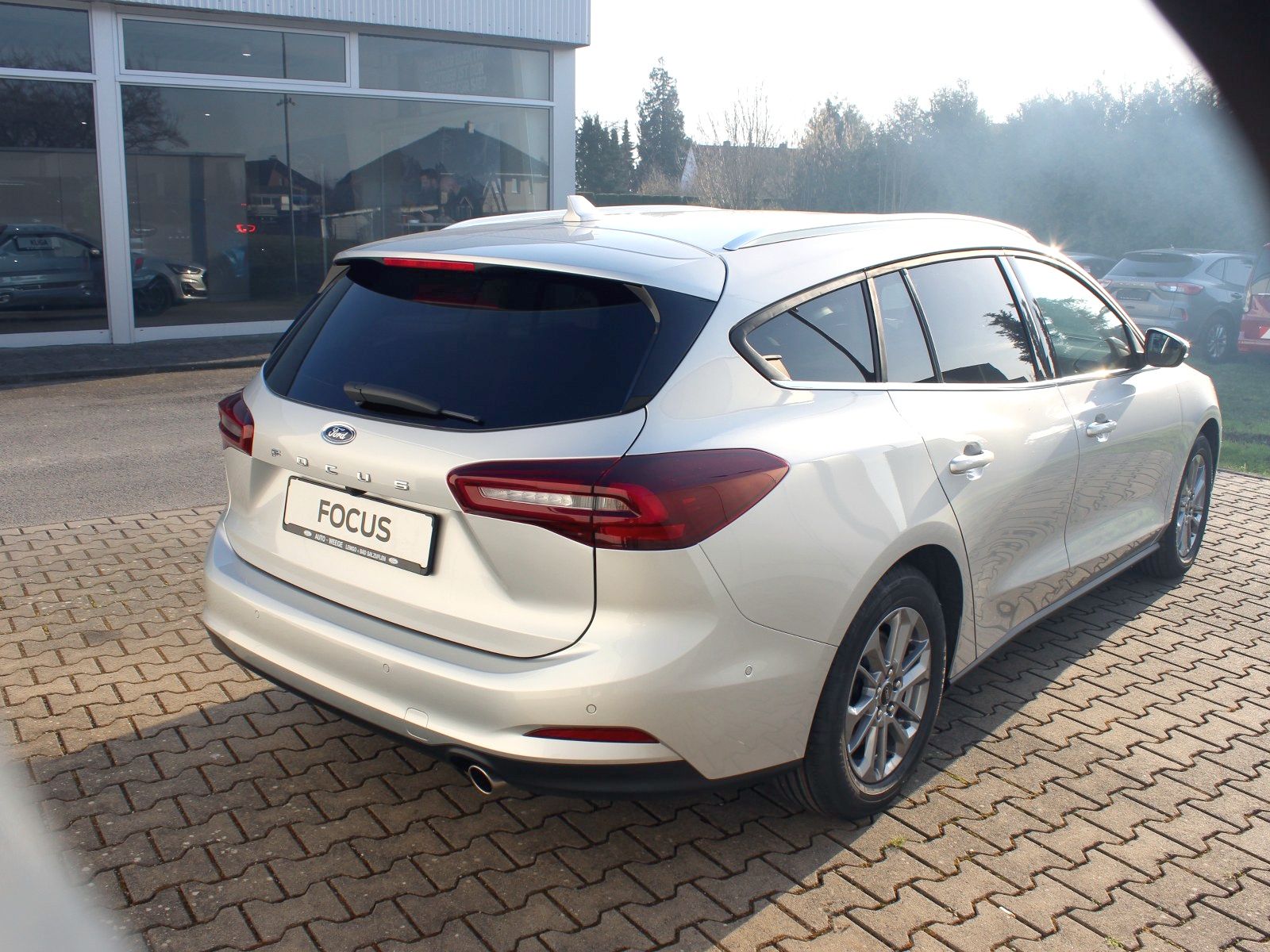 Fahrzeugabbildung Ford Focus Titanium X 1,0 EcoBoost MildHybrid