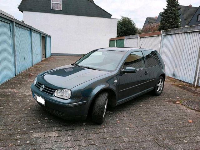 Volkswagen VW Golf 1.9 TDI 101 PS